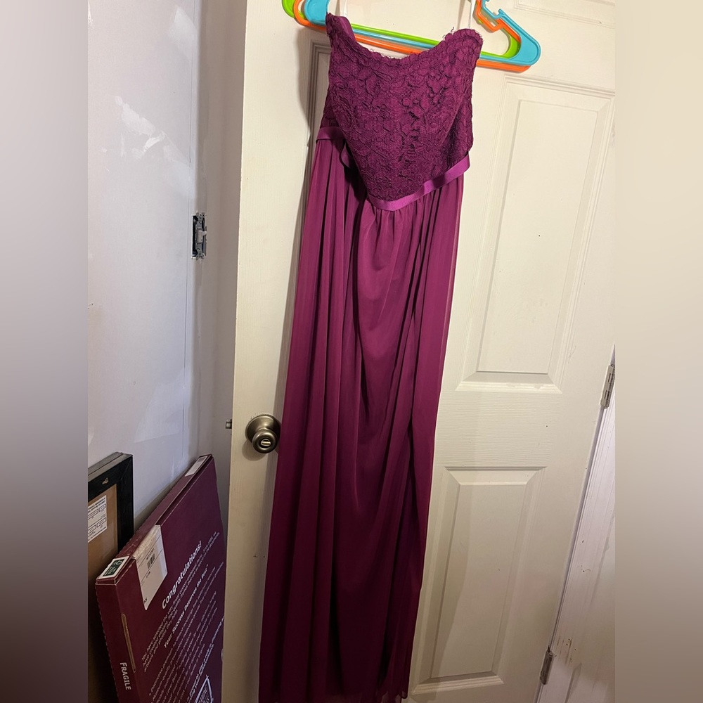 David’s bridal size 12 dress in sangria
